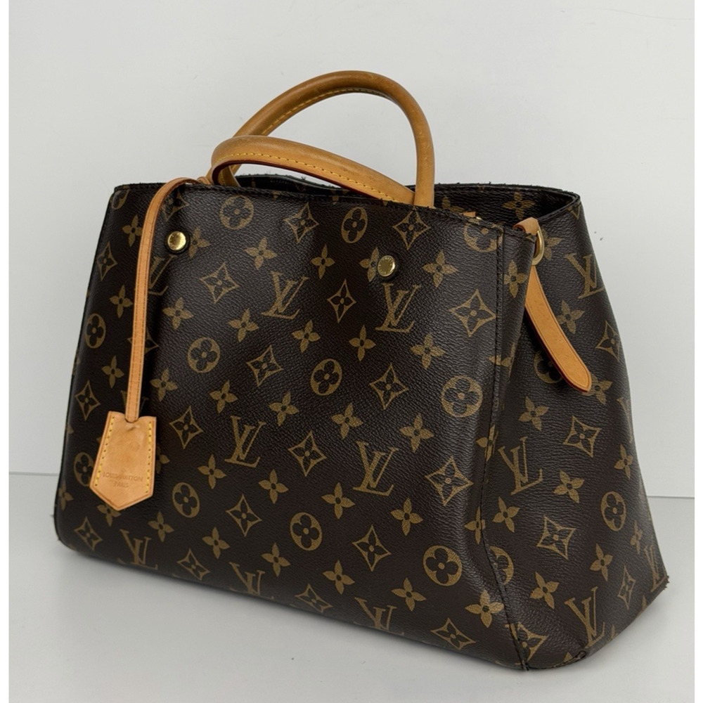 Louis Vuitton Montaigne MM Tote Bag in Brown Monogram Coated Canvas 2018 S